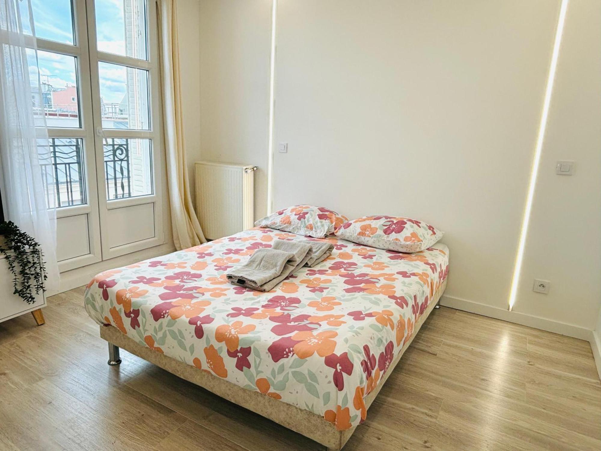 Appartement Republique Rue Des Bluets Parijs