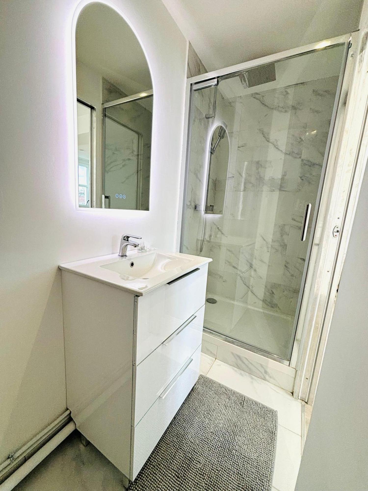 Republique Rue Des Bluets Appartement